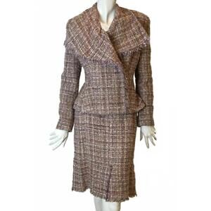 NEW ANGELO TARLAZZI women's tweed fringe jacket with straight skirt in pink